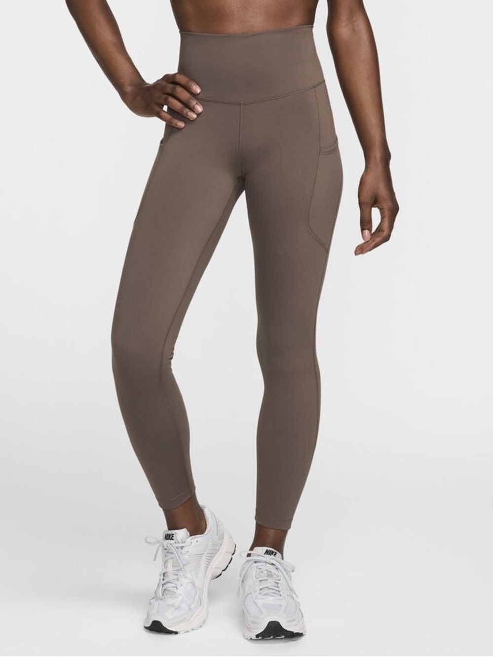 NWT Nike One High-Waisted Leggings With Pockets